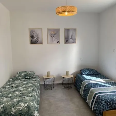 Casa vacanze Maison Neuve, Jardin Et Acces Prive A La Canet-de-Salars